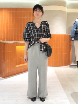 「アイテム（パンツ）」を使った、niuさん（レディース・161cm）の秋コーディネート
