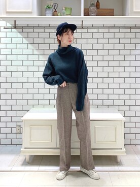 「ハイネックトップス」｜「アイテム（スラックス）」を使った、niuさん（レディース・161cm）の冬コーディネート