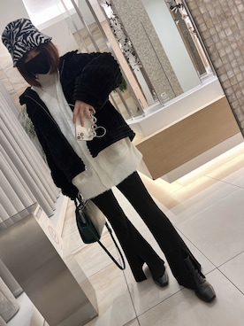 「AZUL（アズール）のアイテム（ジャケット/アウター）」を使った、viviさん（レディース・156cm）の冬コーディネート