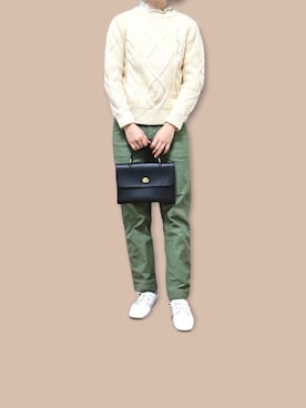 「kha:ki（カーキ）のアイテム」を使った、あやかさん（レディース・165cm）の秋コーディネート