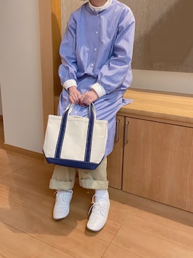 「GU（ジーユー）のアイテム（シャツワンピース）」を使った、あやかさん（レディース・165cm）の春コーディネート