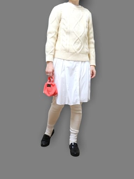 「YAECA（ヤエカ）のアイテム（ソックス/靴下）」を使った、あやかさん（レディース・165cm）の秋コーディネート