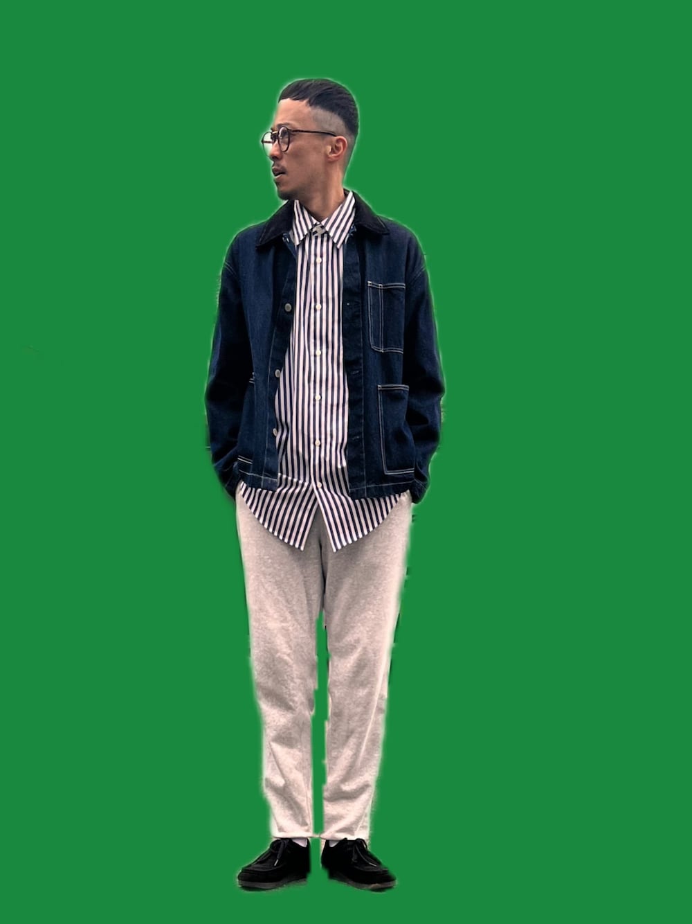 「おしゃれさんと繋がりたい、プチプラコーデ、シンプルコーデ、30代コーデ、UNIQLOコーデ、GUコーデ」｜「UNIQLOのアイテム（スウェットパンツ、グレー系）」を使った、おさむさん（メンズ・165cm）の冬コーディネートの1枚目の写真