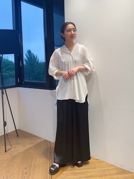 「ビジネス」｜「アイテム（サンダル）」を使った、山口（yamaguchi）さん（レディース・156cm）の夏コーディネート