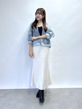「アイテム（デニムジャケット）」を使った、Sanaさん（レディース・163cm）の秋コーディネート