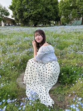「La boutique BonBon（ラブティックボンボン）の【最強愛され系】リップルレース衿ブラウス（シャツ/ブラウス、ブルー系）」を使った、Sanaさん（レディース・163cm）の春コーディネート