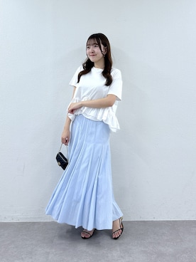 「La boutique BonBon（ラブティックボンボン）の【再予約決定！・KAZUMI監修】ペプラムドッキングカットソー（Tシャツ/カットソー、ホワイト系）」を使った、Sanaさん（レディース・163cm）の春コーディネート