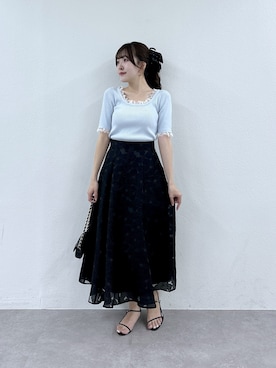 「La boutique BonBon（ラブティックボンボン）のクールタッチUVレース付き前後2WAYラメリブニット（ニット/セーター、ブルー系）」を使った、Sanaさん（レディース・163cm）の春コーディネート