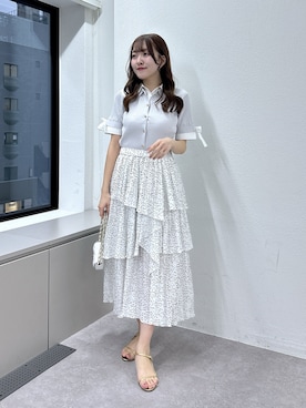 「La boutique BonBon（ラブティックボンボン）の【接触冷感・UVカット・最強愛され】クールタッチUVシャツドッキングニット（ニット/セーター、グレー系）」を使った、Sanaさん（レディース・163cm）の春コーディネート