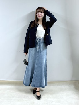 「アイテム（デニムスカート）」を使った、Sanaさん（レディース・163cm）の秋コーディネート