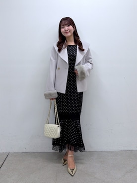 「La boutique BonBon（ラブティックボンボン）の【最強モテコート】ファー付きショールカラーショートコート（その他アウター、グレー系）」を使った、Sanaさん（レディース・163cm）の秋コーディネート