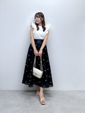「La boutique BonBon（ラブティックボンボン）の【お上品映え】ホイップスリーブブラウス（シャツ/ブラウス、ホワイト系）」を使った、Sanaさん（レディース・163cm）の夏コーディネート