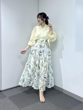 「La boutique BonBon（ラブティックボンボン）の【ヘビロテアイテム】シアークロップドシャツ/アソート（シャツ/ブラウス、イエロー系）」を使った、Sanaさん（レディース・163cm）の春コーディネート