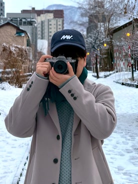 「アイテム（チェスターコート）」を使った、やまたくさん（メンズ・172cm）の冬コーディネート