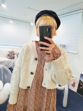 「フラワープリント」｜「アイテム（その他アウター）」を使った、ddongさん（レディース・164cm）の秋コーディネート