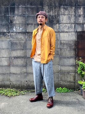 「アイテム（スラックス、シルバー系）」を使った、ぴーすけぴーすけさん（メンズ・175cm）の春コーディネート