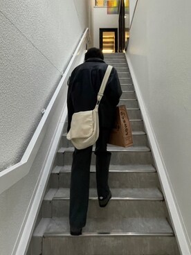 「アイテム（ショルダーバッグ）」を使った、こーさん（メンズ・180cm）の冬コーディネート
