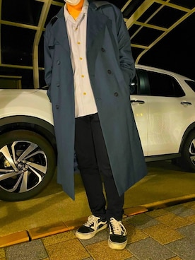 「ブルーコーデ」｜「アイテム（トレンチコート）」を使った、ユウダイさん（メンズ・173cm）の春コーディネート