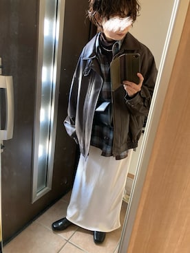 「アイテム（チョーカー）」を使った、うっぴさん（レディース・157cm）の冬コーディネート