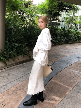 ヤマサキ サオリさんのコーディネート