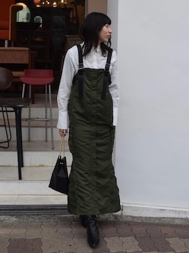 「ANOGH（アノフ）のアイテム」を使った、ヤマサキ サオリさん（レディース・169cm）の冬コーディネート