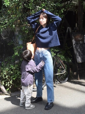 「GIANNI CHIARINI（ジャンニ キアリーニ）のアイテム（トートバッグ）」を使った、ヤマサキ サオリさん（レディース・169cm）の春コーディネート