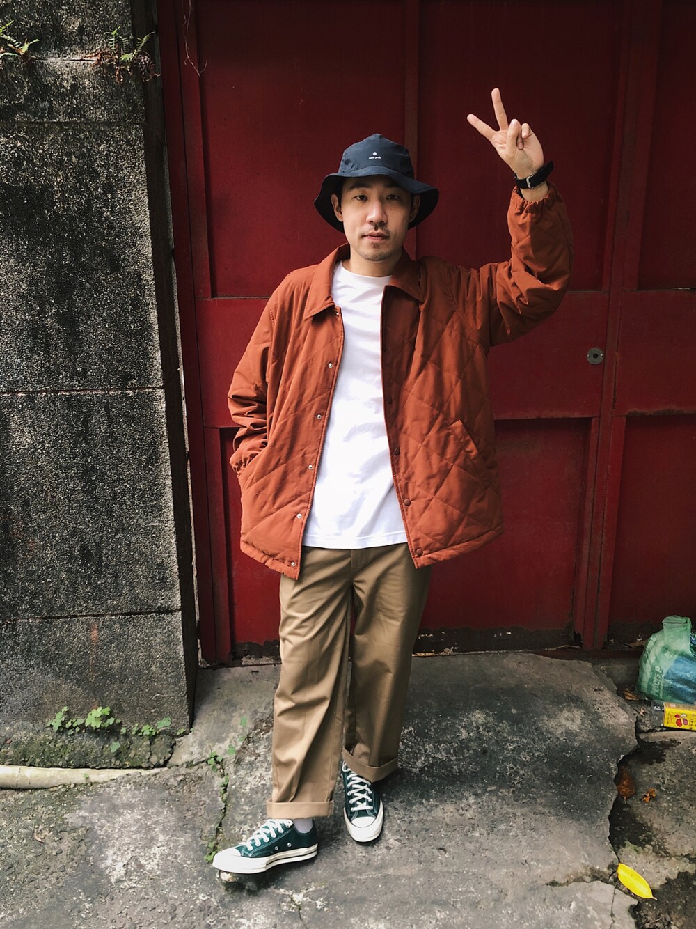 「Snow Peakのアイテム（帽子、ブルー系）」を使った、Adam.Cさん（メンズ・171cm）の冬コーディネートの1枚目の写真