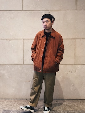 「UNIVERSAL OVERALL（ユニバーサルオーバーオール）のアイテム（パンツ）」を使った、Adam.Cさん（メンズ・171cm）の冬コーディネート