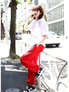 「BEN DAVIS（ベンデイビス）のアイテム（スウェットパンツ）」を使った、BENCH AT THE GREENEさん（レディース・160cm）の夏コーディネート