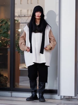 「VACHEMENT（ヴァシュモン）のアイテム（その他アウター）」を使った、Firsthandさん（レディース・164cm）の冬コーディネート