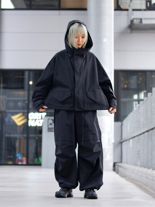 Firsthand HEAD OFFICEFirsthandさんのマウンテンパーカーを使った 