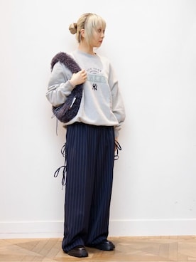 「PUBLUX（パブリュクス）のアイテム（パンツ）」を使った、Firsthandさん（レディース・156cm）の秋コーディネート