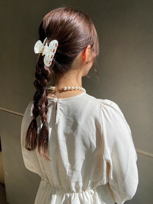 美品 バーバリー BURBERRY バレッタ チェック ヘアクリップ BURBERRY（バレッタ/ヘアクリップ）のフリマアイテム一覧