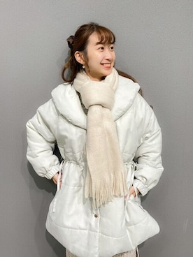 「flower（フラワー）のアイテム（マフラー）」を使った、flowerさん（レディース・154cm）の冬コーディネート