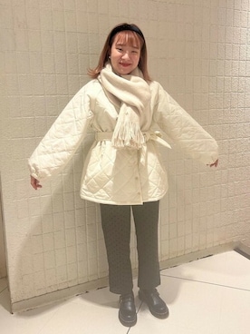 「flower（フラワー）のアイテム（マフラー）」を使った、flowerさん（レディース・155cm）の冬コーディネート