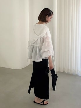 「大人ガーリー」｜「アイテム（ナイロンジャケット）」を使った、flowerさん（レディース・160cm）の春コーディネート