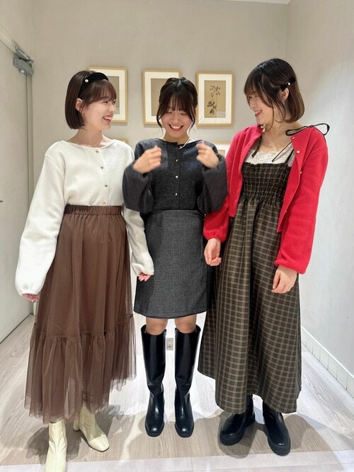 accca ブラック スワロフスキー　カチューシャ　 収納袋付き チャームベロアカチューシャ（カチューシャ）｜flower（フラワー