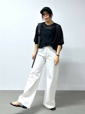 「COBRA CAPS（コブラキャップス）のアイテム」を使った、SALOON STAFFさん（レディース・150cm）の夏コーディネート