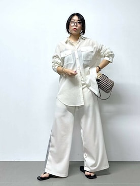 「saloon（サルーン）のアイテム（アクセサリー）」を使った、SALOON STAFFさん（レディース・150cm）の夏コーディネート