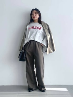 SALOON STAFFさんのコーディネート