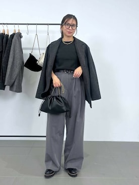 「saloon（サルーン）のアイテム（トップス）」を使った、SALOON STAFFさん（レディース・157cm）の秋コーディネート