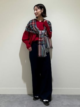 「アイテム（ストール/ショール、グレー系）」を使った、ayaさん（レディース・156cm）の秋コーディネート