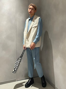 「CULLNI（クルニ）のアイテム（スラックス）」を使った、STUDIOUS MENSさん（メンズ・181cm）の春コーディネート