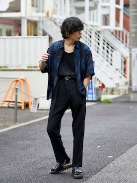 「LiNoH（リノー）のアイテム（トップス）」を使った、STUDIOUS MENSさん（メンズ・180cm）の秋コーディネート
