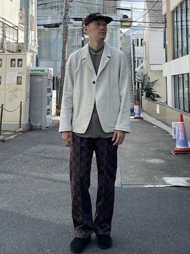 「RAINMAKER（レインメーカー）のアイテム」を使った、STUDIOUS MENSさん（メンズ・173cm）の秋コーディネート