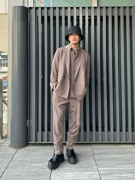 「CULLNI（クルニ）のアイテム」を使った、STUDIOUS MENSさん（メンズ・171cm）の春コーディネート