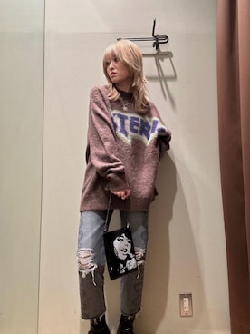 「HYSTERIC GLAMOUR（ヒステリックグラマー）のSNAKE LOOP 8分丈クラッシュデニムパンツ（デニムパンツ）」を使った、NANAMIさん（レディース・160cm）の秋コーディネート