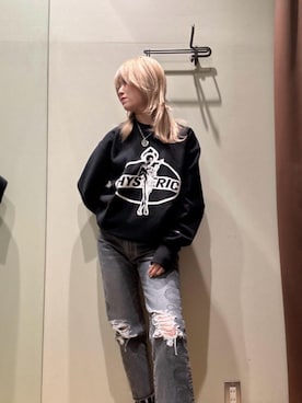「HYSTERIC GLAMOUR（ヒステリックグラマー）のSNAKE LOOP 8分丈クラッシュデニムパンツ（デニムパンツ）」を使った、NANAMIさん（レディース・160cm）の秋コーディネート