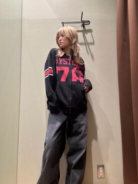 「ワイドパンツ 」｜「アイテム（その他アウター）」を使った、NANAMIさん（レディース・160cm）の秋コーディネート