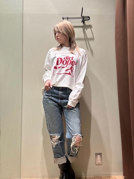 「HYSTERIC GLAMOUR（ヒステリックグラマー）のSNAKE LOOP 8分丈クラッシュデニムパンツ（デニムパンツ）」を使った、NANAMIさん（レディース・160cm）の冬コーディネート